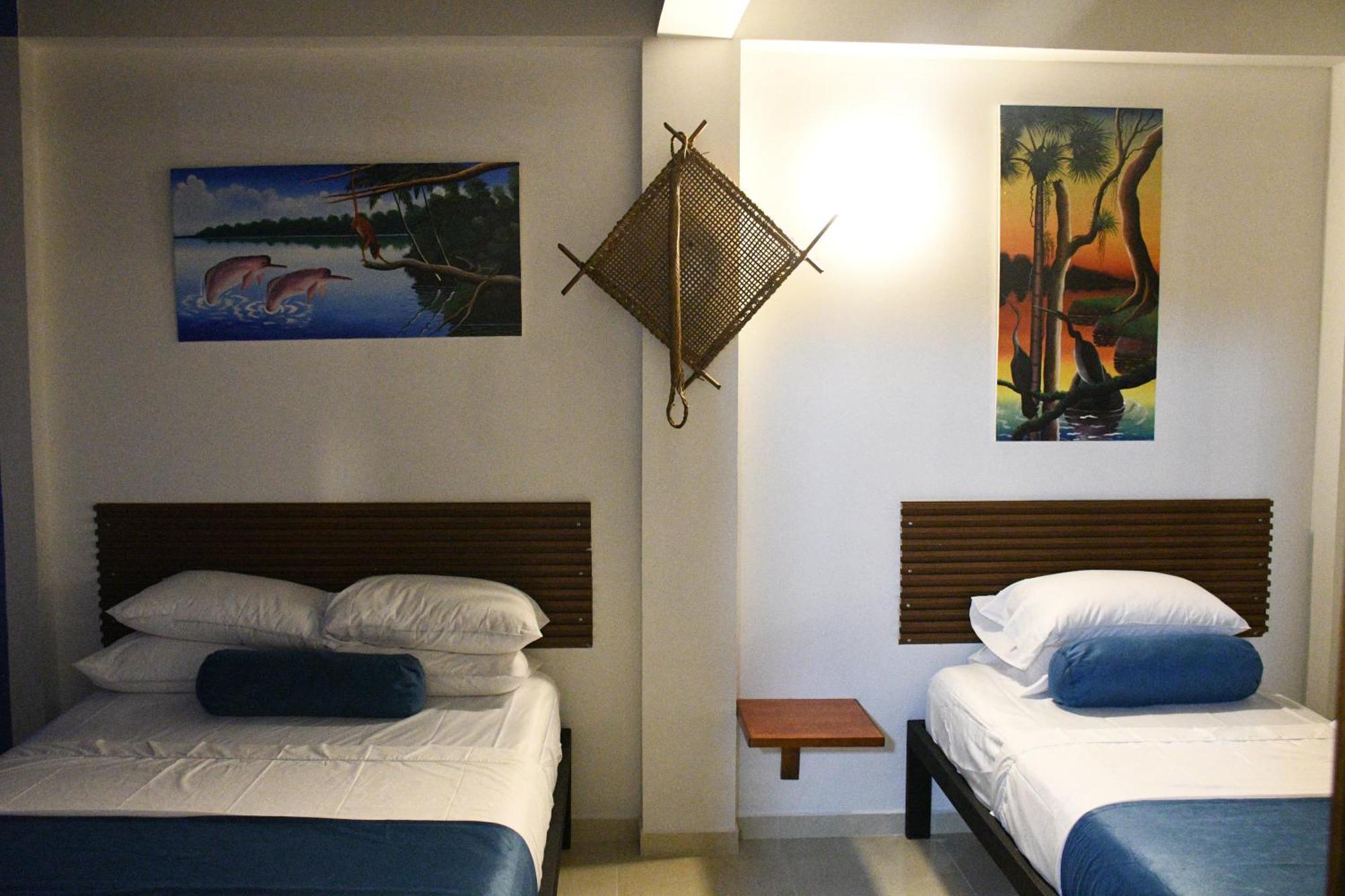 Cruz Roja - Turismo Solimoes Leticia Ngoại thất bức ảnh